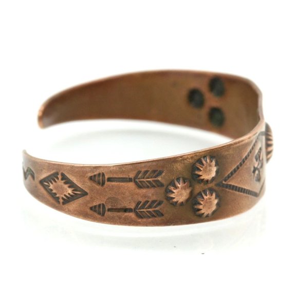 STORY TELLER BRACELET vintage Bell Trading copper cuff Native American style - Picture 4 of 10